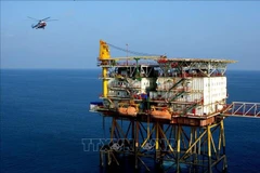 Une plate-forme de la joint-venture pétrolière Vietsovpetro. Photo: VNA